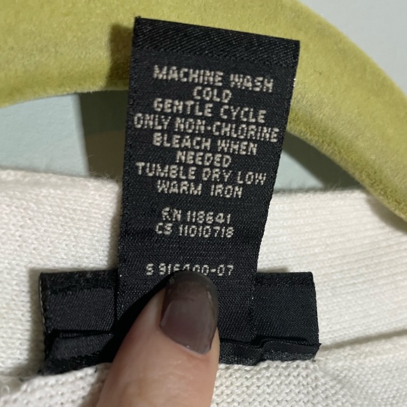 Lane Bryant White Short Sleeve Sweater - Picture 3 of 5